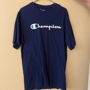 Champion blue t-shirt L